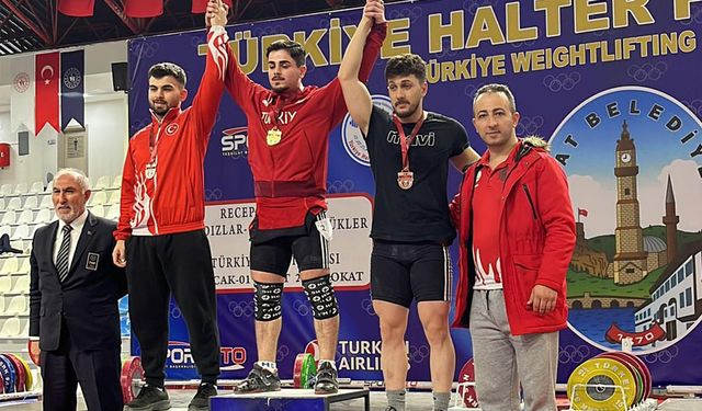 Erzincanlı Sporcumuzdan Türkiye Üçüncülüğü