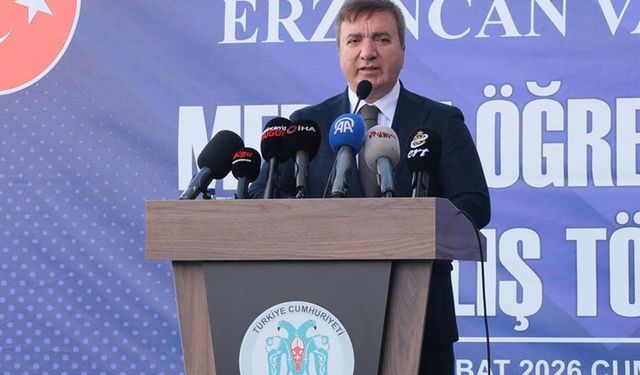 Vali Aydoğdu Tercan'ın Kurtuluşu Dolayısıyla Bir Mesaj Paylaştı