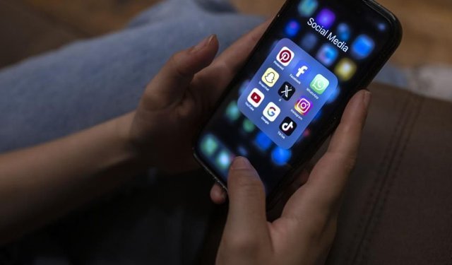 Sosyal Medyaya Kimlikle Giriş Dönemi Başlıyor