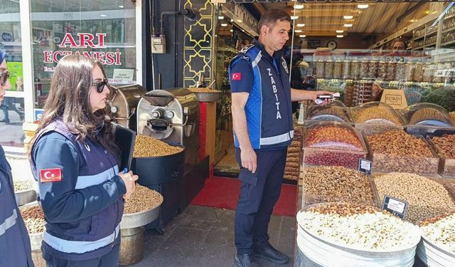Erzincan’da Kurban Bayramı Öncesi Kuruyemişçilere Sıkı Denetim