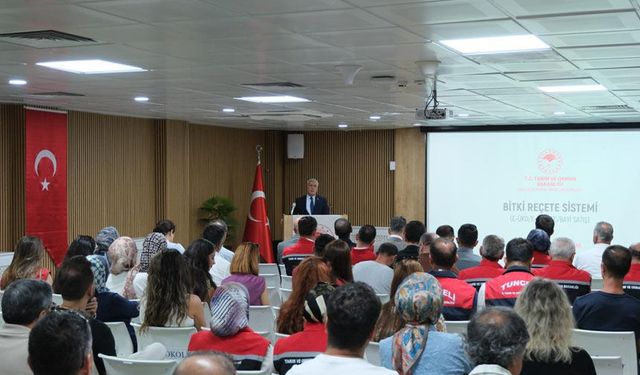 Erzincan'da B-Reçete Sistemi İçin Bilgilendirme Toplantısı Düzenlendi