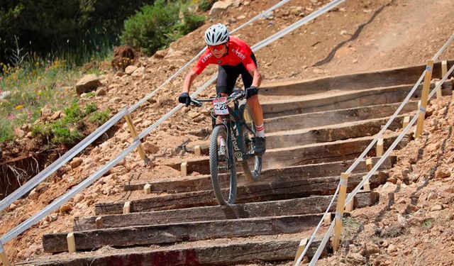 650 Sporcu Ergan Dağı'nın Zorlu Parkurlarında Pedal Çevirdi