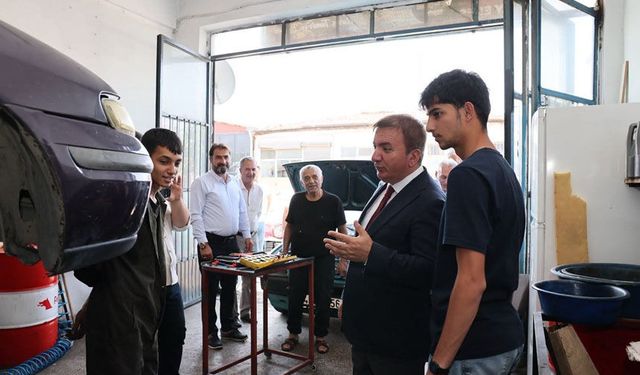 Vali Aydoğdu, Eski Sanayi Sitesi Esnafını Ziyaret Etti