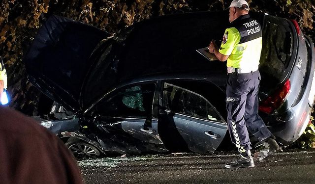 Refahiye-İliç Karayolunda Kaza: Otomobil Yoldan Çıktı, 6 Kişi Yaralandı