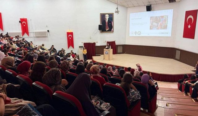 Erzincan’da 5 Bin 300 Kişiye Siber Güvenlik Eğitimi