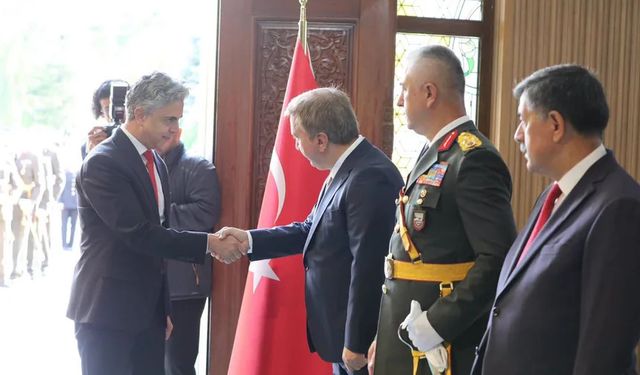 Erzincan Valiliğinde 29 Ekim Tebrikat Töreni