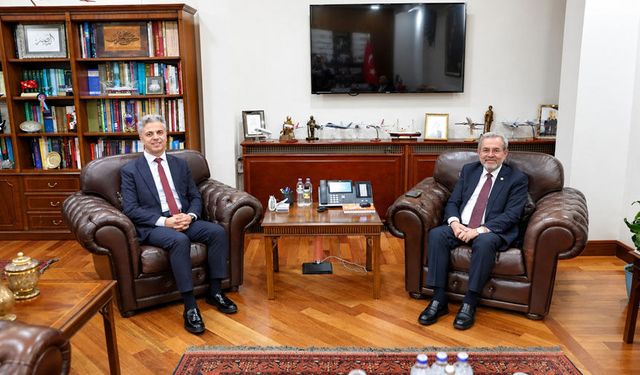 Rektör Kuyrukluyıldız, Ankara Üniversitesini Ziyaret Etti