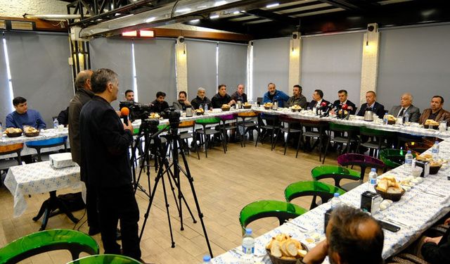 Ahmet Tanoğlu Basınla Buluştu: Erzincan TSO İçin 12 Yeni Hedef Açıklandı!