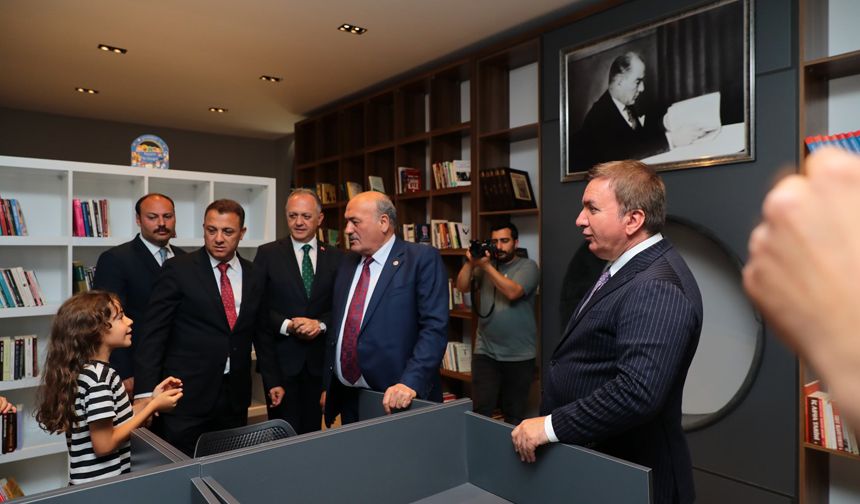 Erzincan’da 1 Günde 3 Kütüphane Açılışı Yapıldı