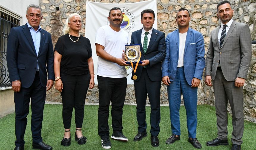 Munzur Balı’na Londra’dan Ödül