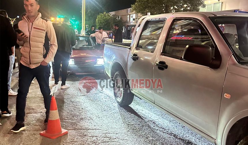 Ermerkez AVM Önünde Zincirleme Trafik Kazası