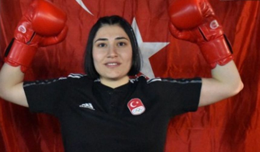 Gümüşhaneli Milli Sporcu Feyzanur Azizoğlu’ndan Dünya İkinciliği