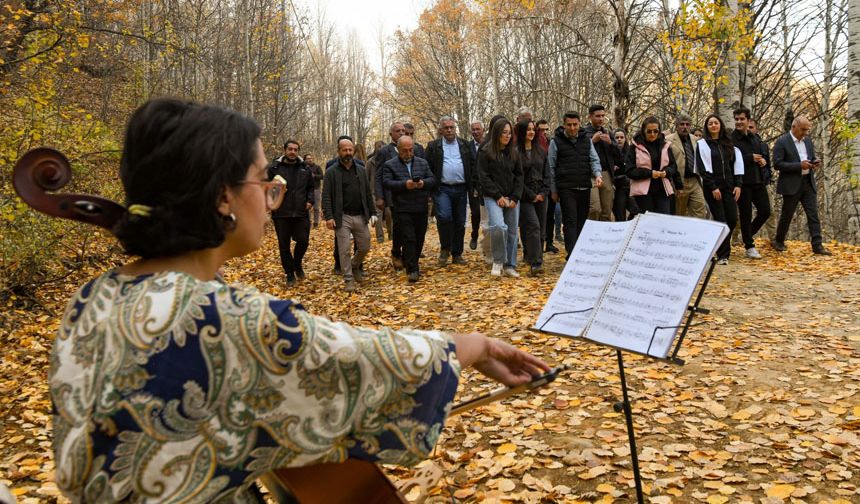 Tunceli’de Doğa Yürüyüşü ve Fidan Dikim Etkinliği