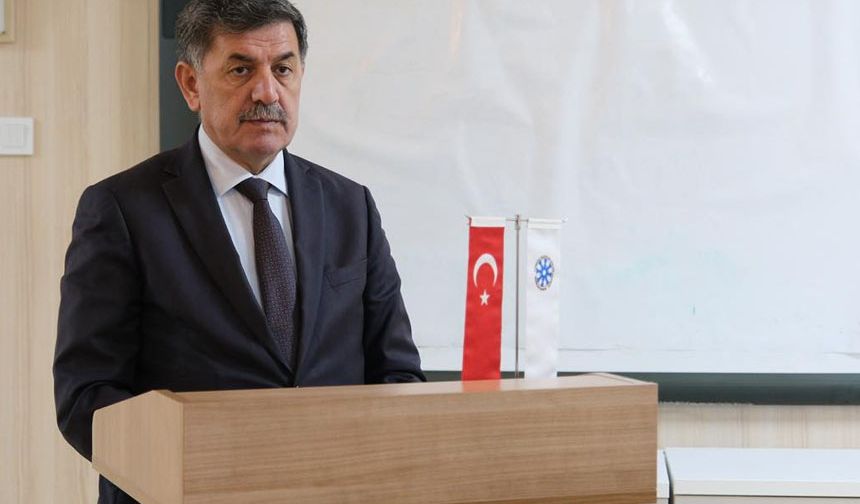 Erzincan Belediye Başkanı Bekir Aksun'un Berat Kandili Mesajı