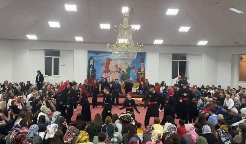 Erzincan Merkez Cemevi’nde Hızır Cemi Yoğun Katılımla Gerçekleştirildi