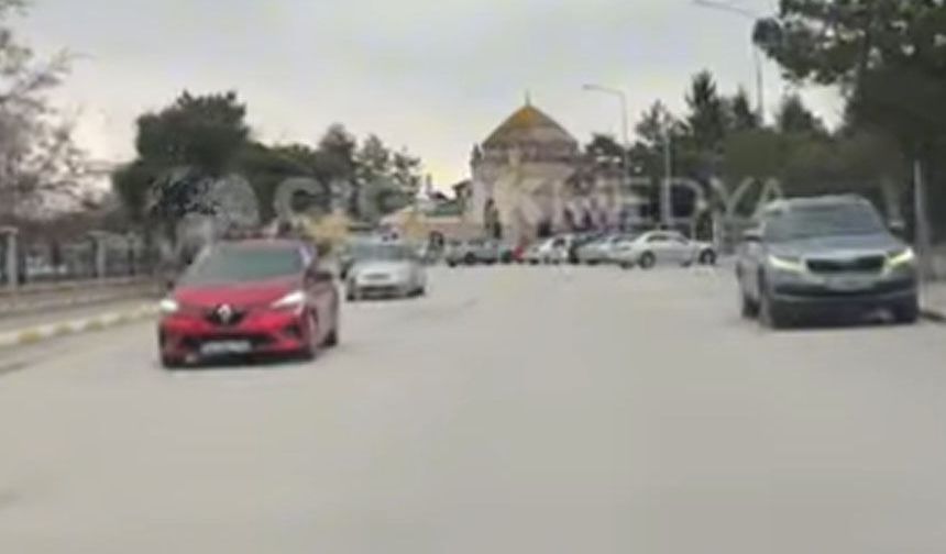 Erzincan’da Çok Önemli Müjdeyi Terzibaba Türbesi Önünden Duyuruyorum!