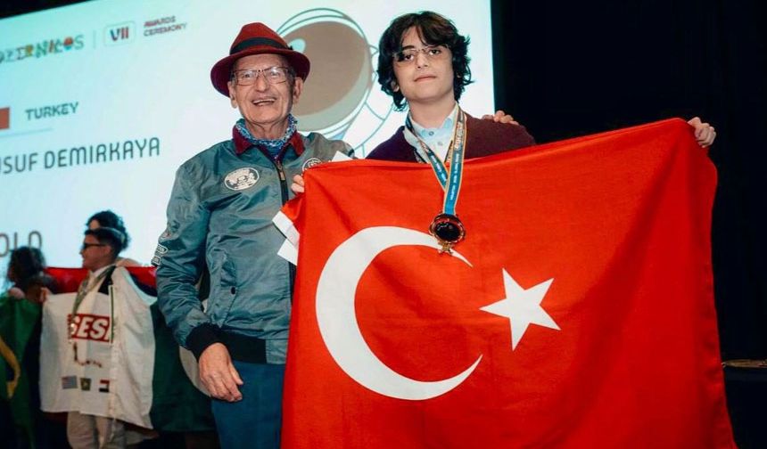 Türk Öğrenciden Uluslararası Alanda Büyük Başarı