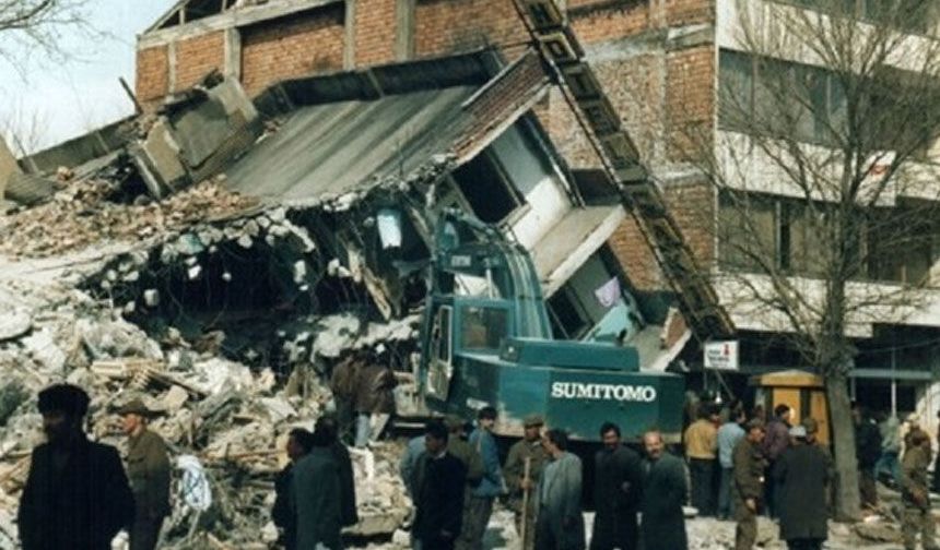 13 Mart 1992 Erzincan Depremi’nin 34. Yıl Dönümü