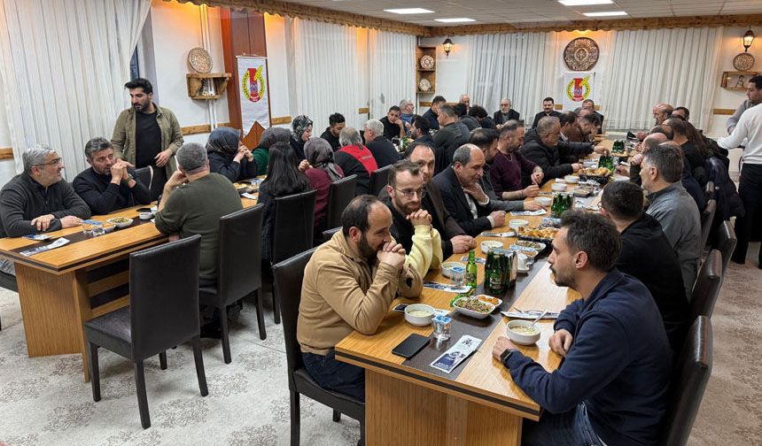 Erzincan’da Gazeteciler İftar Sofrasında Buluştu