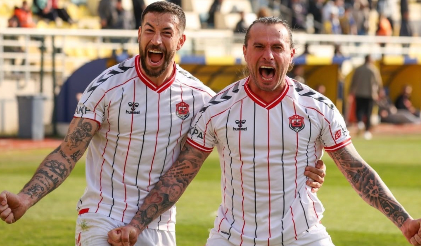 24 Erzincanspor İzmir’de Gol Şov Yaptı: Bucaspor’u 4-0 Mağlup Etti