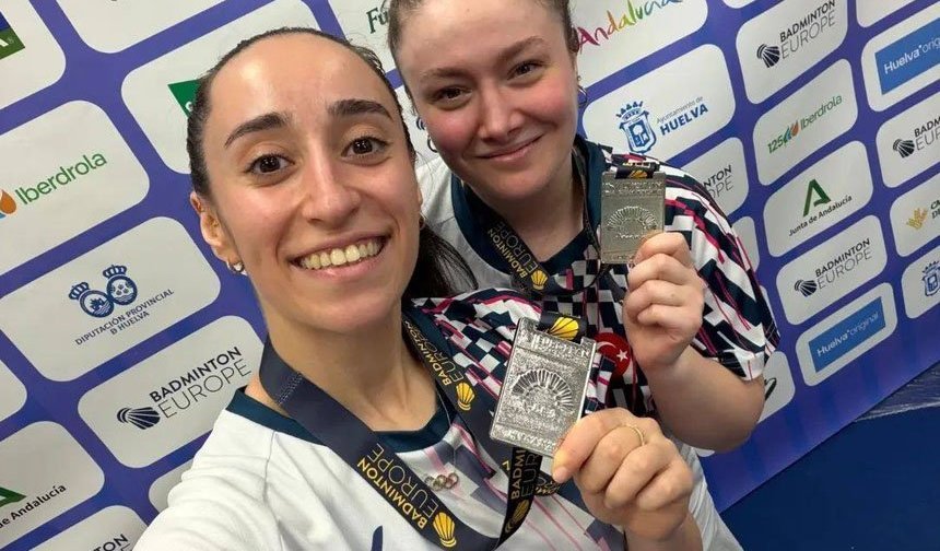 Erzincanlı Badmintonculardan Tarihi Başarı