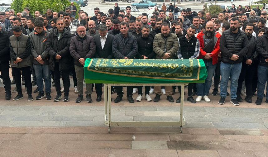 Burak Özdemir Son Yolculuğuna Uğurlandı