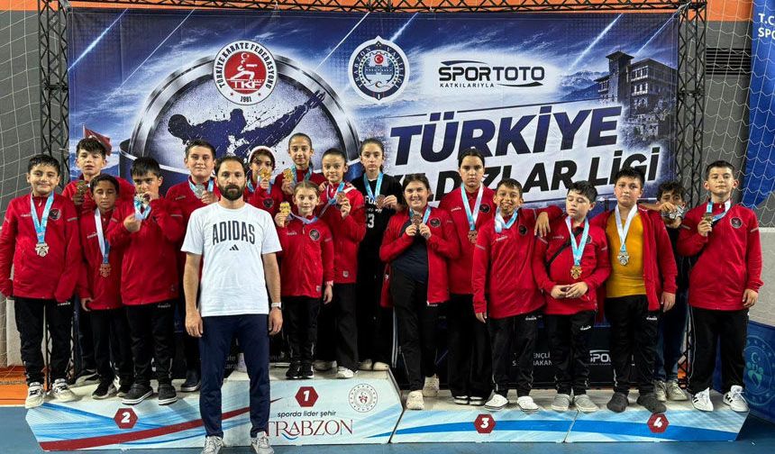Erzincanlı Karateciler Trabzon’dan 28 Madalya ile Döndü