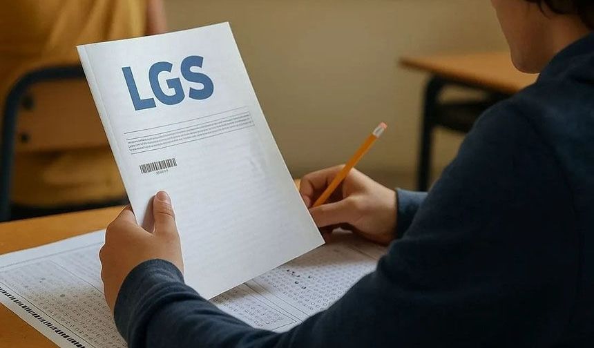 LGS’de Son Dakikalar: Sınav 12.50’de Sona Erecek
