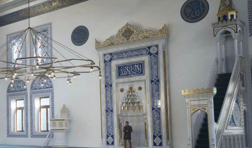 Erzincan'ın Simgesi Camii Kebir Yeniden İnşa Ediliyor