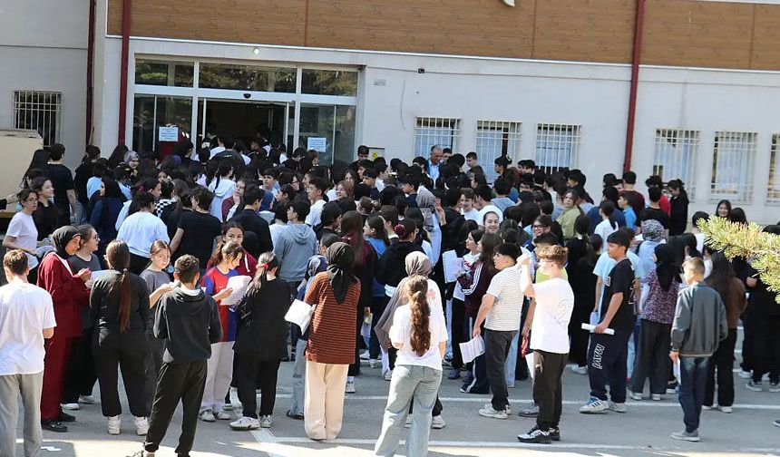 LGS'de Erzincanlı 3 Öğrenci Türkiye Birincisi Oldu