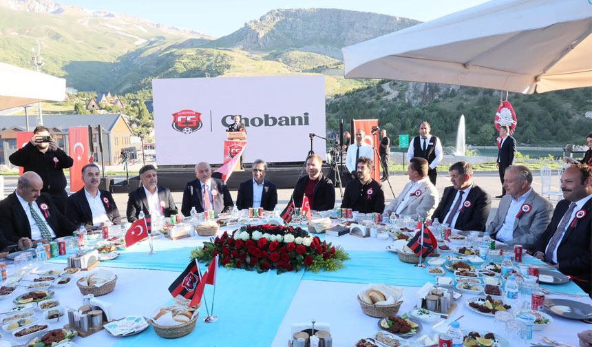 Hamdi Ulukaya Ergan Dağı'nda Ağırlandı
