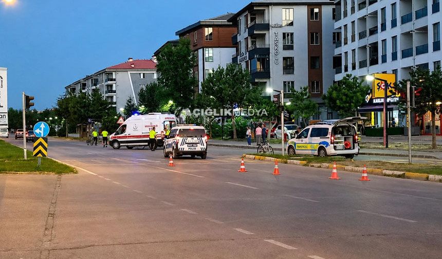 Erzincan'da Bisiklet Kazaları Artıyor: 13 Yaşındaki Çocuk Ameliyata Alındı