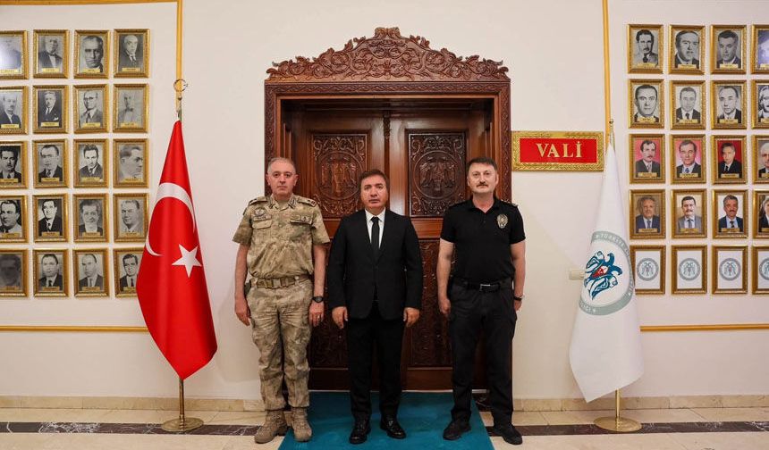 Erzincan’da Güvenlik ve Asayiş Toplantısı Düzenlendi
