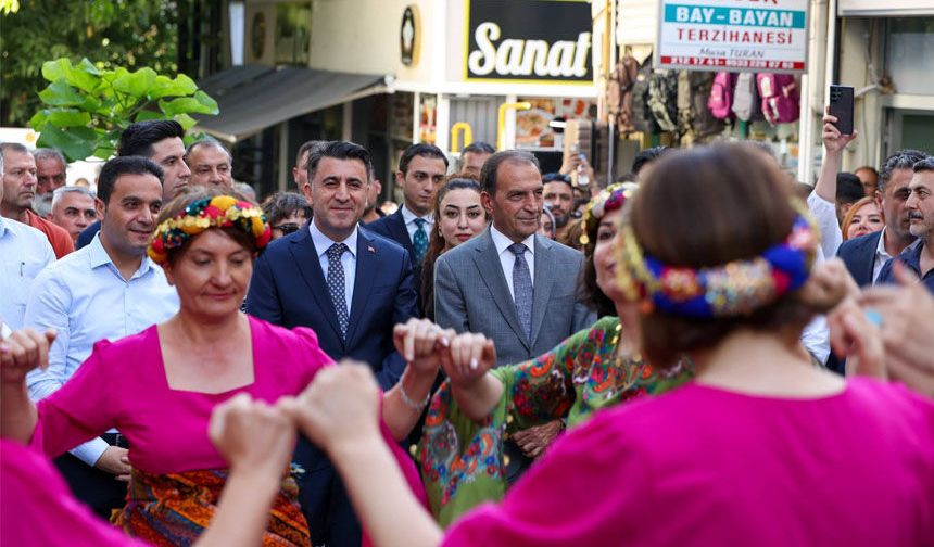 Tunceli'de Mameki Fest Coşkusu Başladı