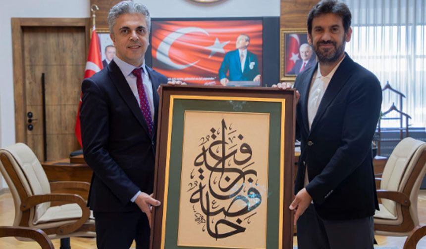 Batuhan Mumcu’dan Rektör Kuyrukluyıldız’a Ziyaret