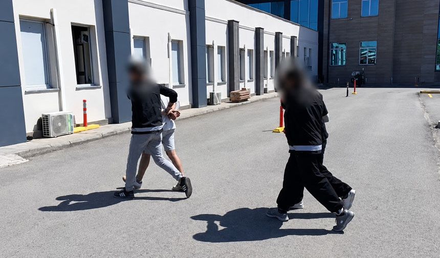 Yasaklı Madde Operasyonunda 4 Şüpheli Tutuklandı