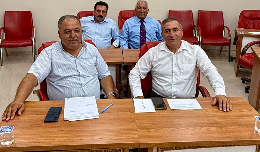 CHP'den İstifa Eden 4 İl Genel Meclis Üyesi Yeni Parti'ye Katıldı