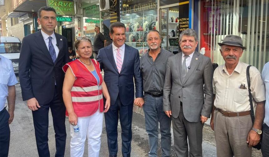 Mustafa Sarıgül ve YENİ Parti Heyeti Tunceli’de Esnafla Buluştu