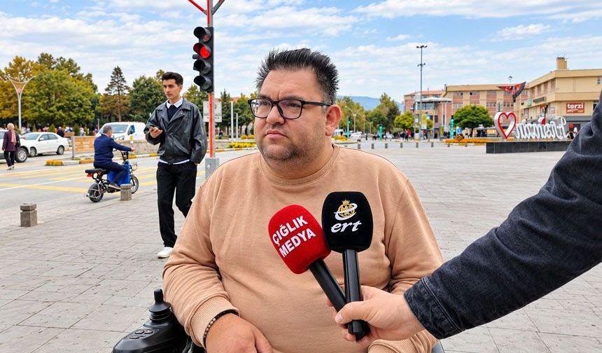 Erzincan Dörtyol’da Bir Vatandaşın Kaldırım İsyanı: “Biraz Duyarlı Olun!”
