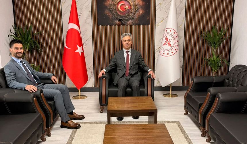 Rektör Kuyrukluyıldız, Başhekim Taş’ı Ziyaret Etti