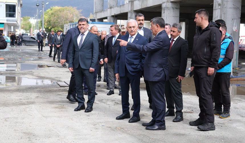 Erzincan Merkez Çarşısı’nda Çalışmalar Yerinde İncelendi